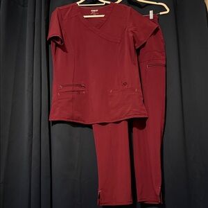 Scrubstar Burgundy Scrub Set